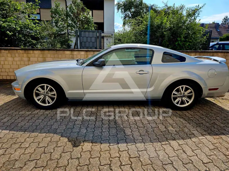 2006 Ford MUSTANG