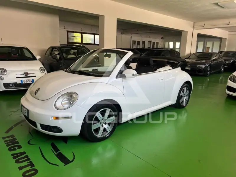 2006 Volkswagen BEETLE