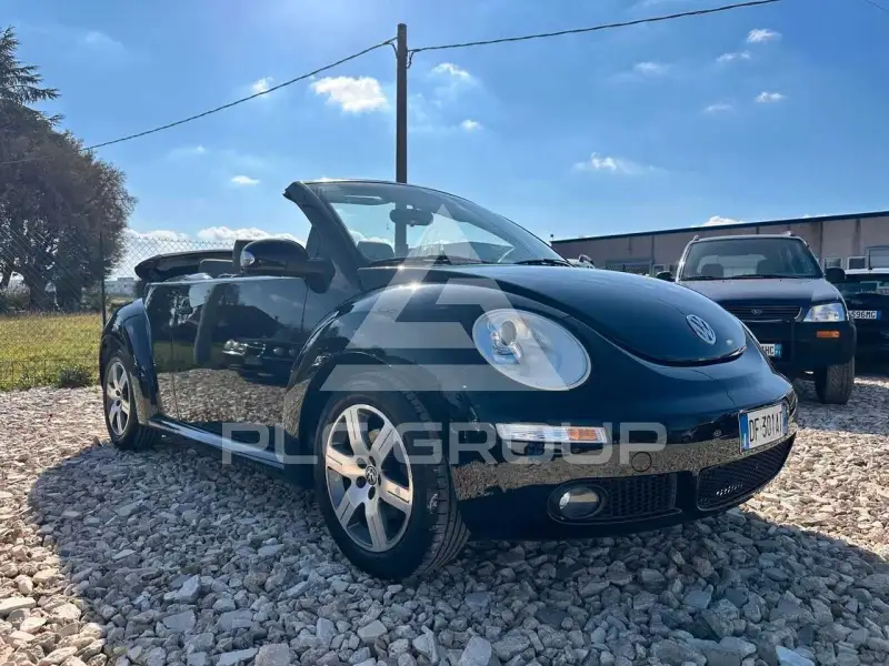 2006 Volkswagen BEETLE