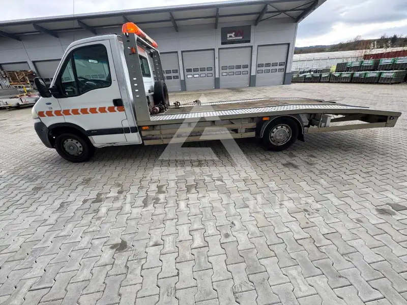 2006 Renault Master