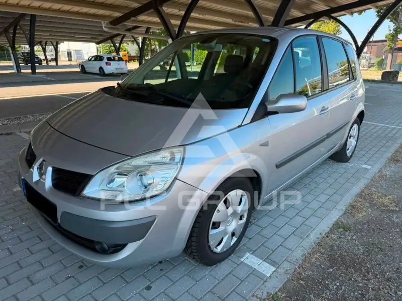 2006 Renault Scenic