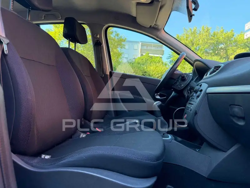 2006 Renault Clio