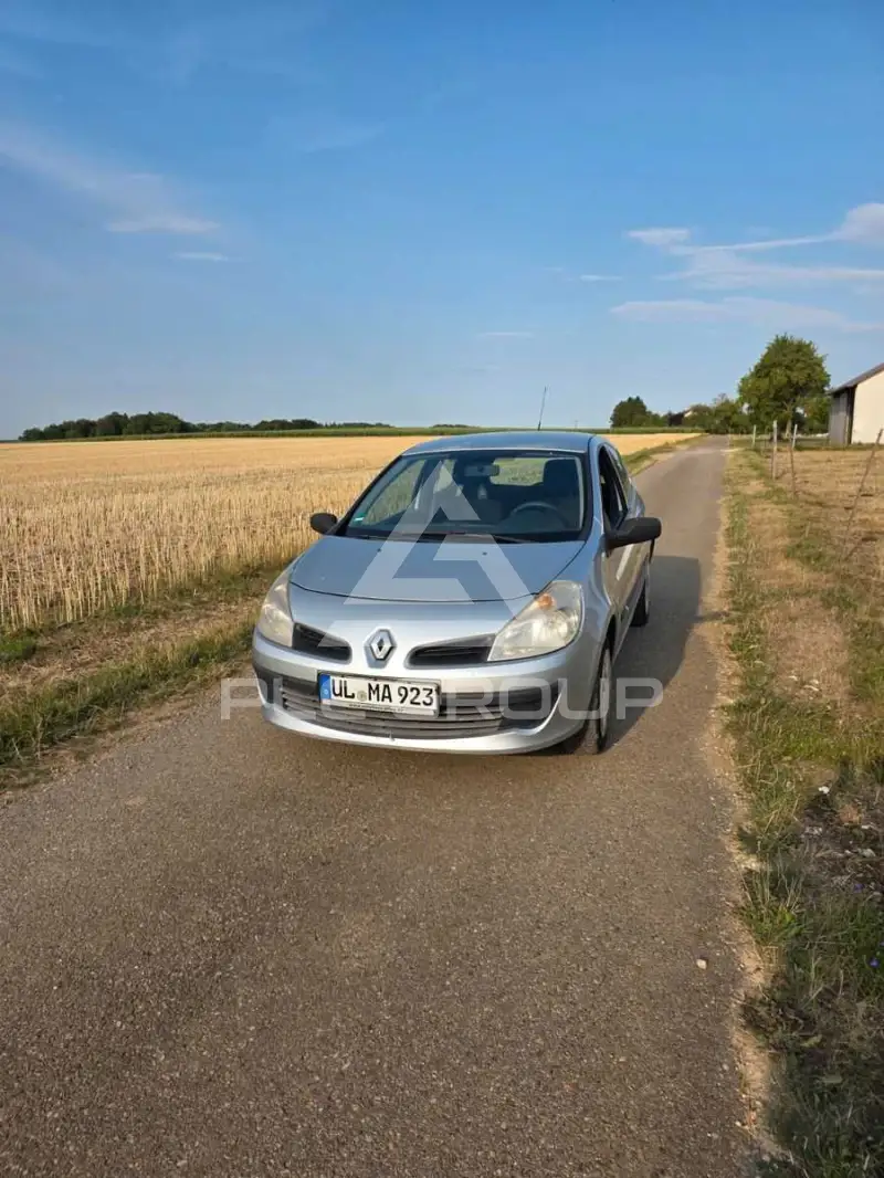2006 Renault Clio