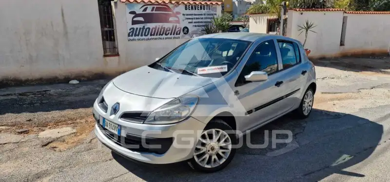 2006 Renault Clio