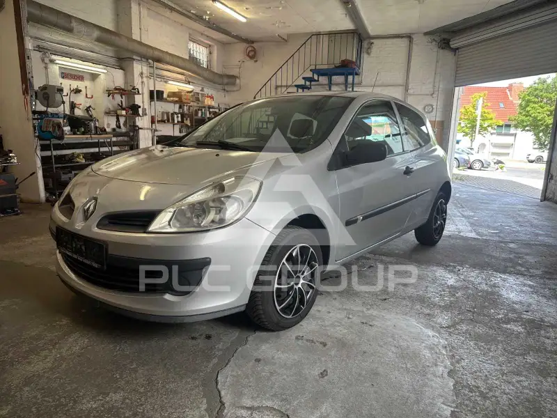 2006 Renault Clio