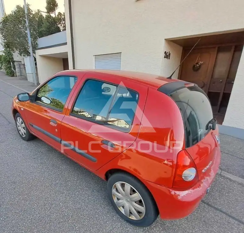 2006 Renault Clio