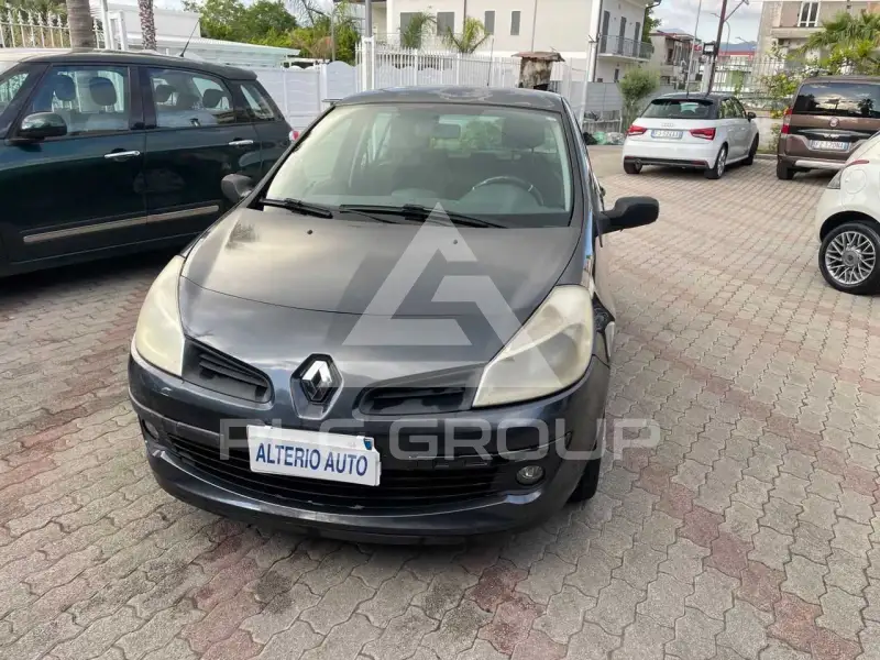 2006 Renault Clio
