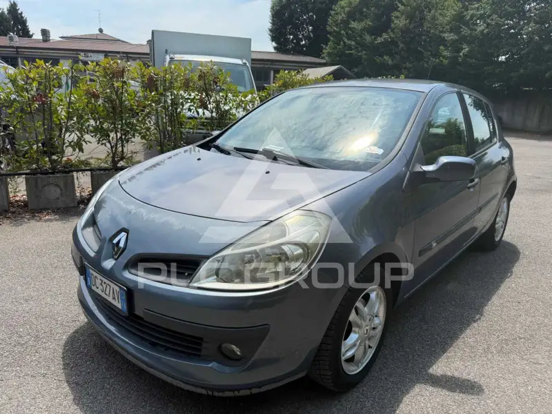 2006 Renault Clio
