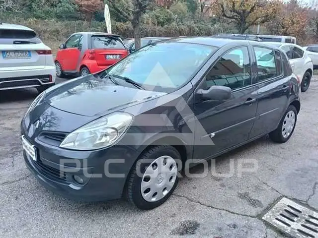 2006 Renault Clio