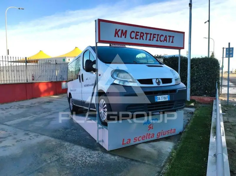 2006 Renault Trafic