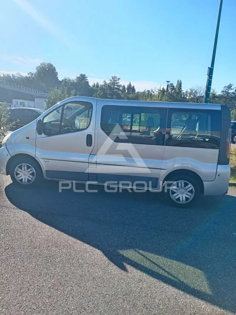 2006 Opel Vivaro