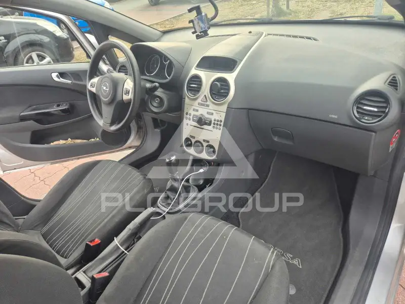 2006 Opel Corsa