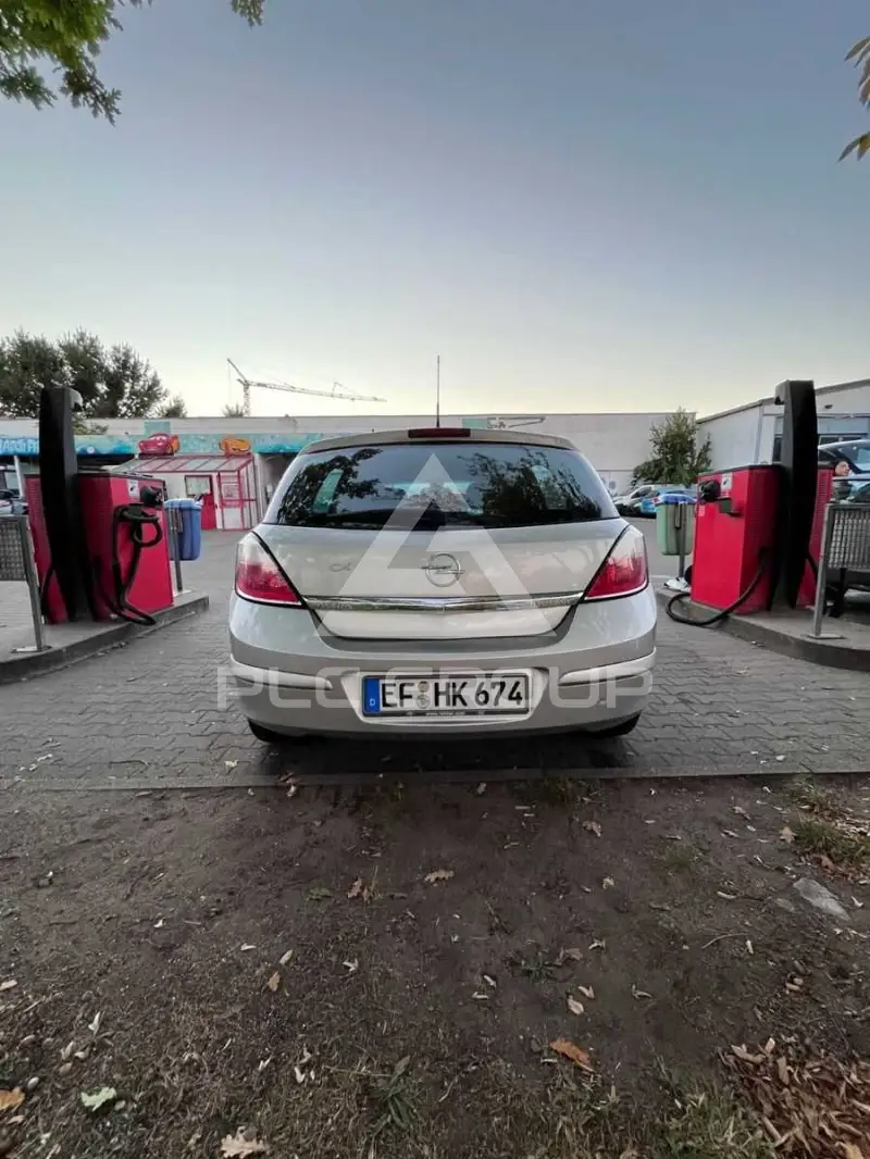 2006 Opel Astra