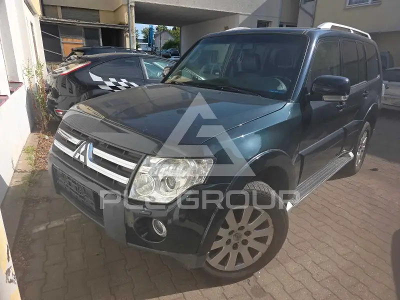 2007 Mitsubishi PAJARO
