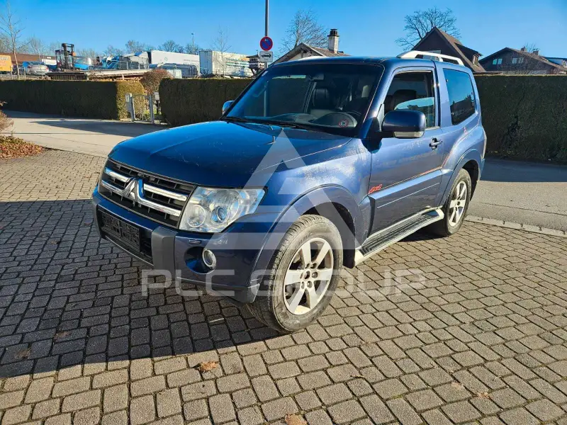 2007 Mitsubishi PAJARO