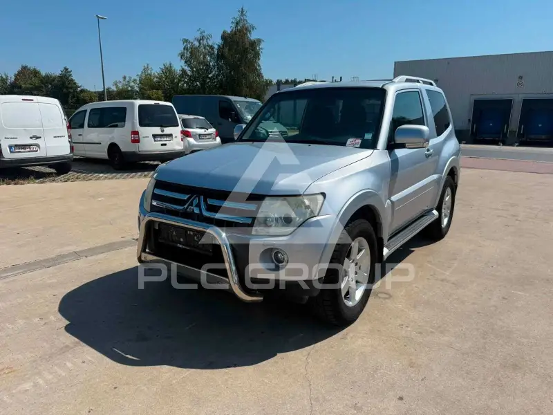 2007 Mitsubishi PAJARO