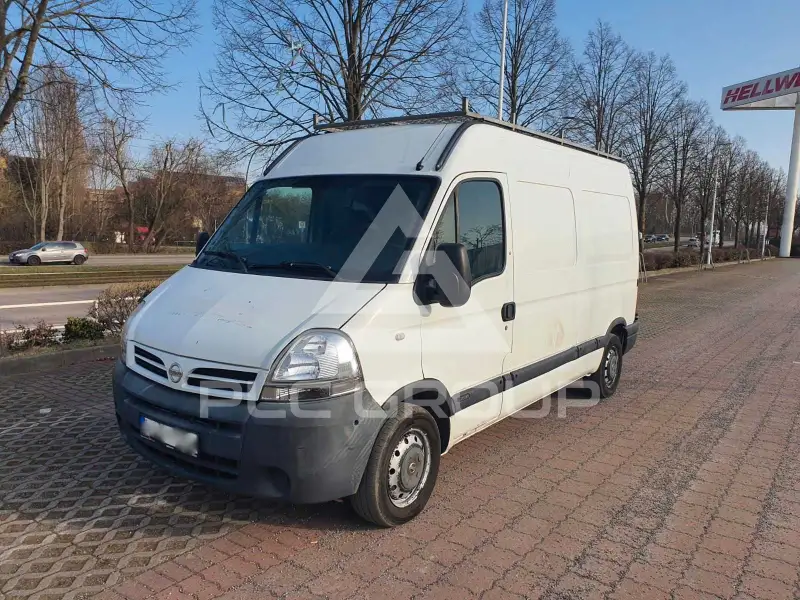 2007 Nissan Interstar