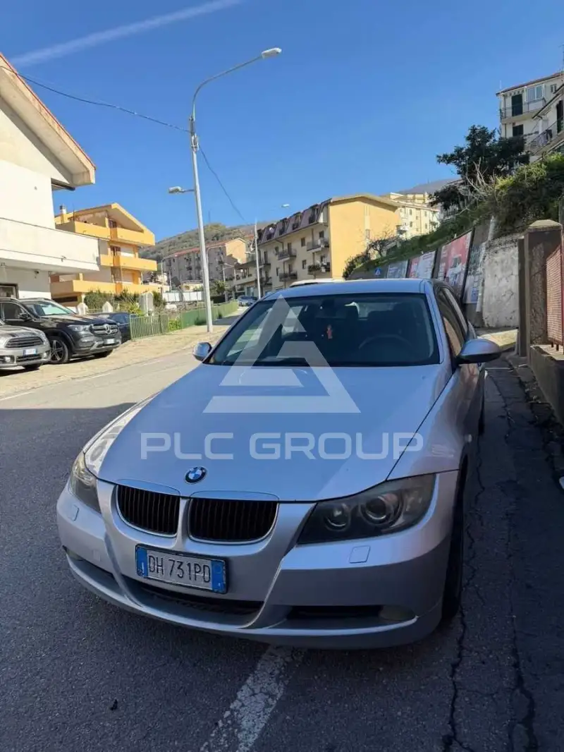 2007 BMW 320