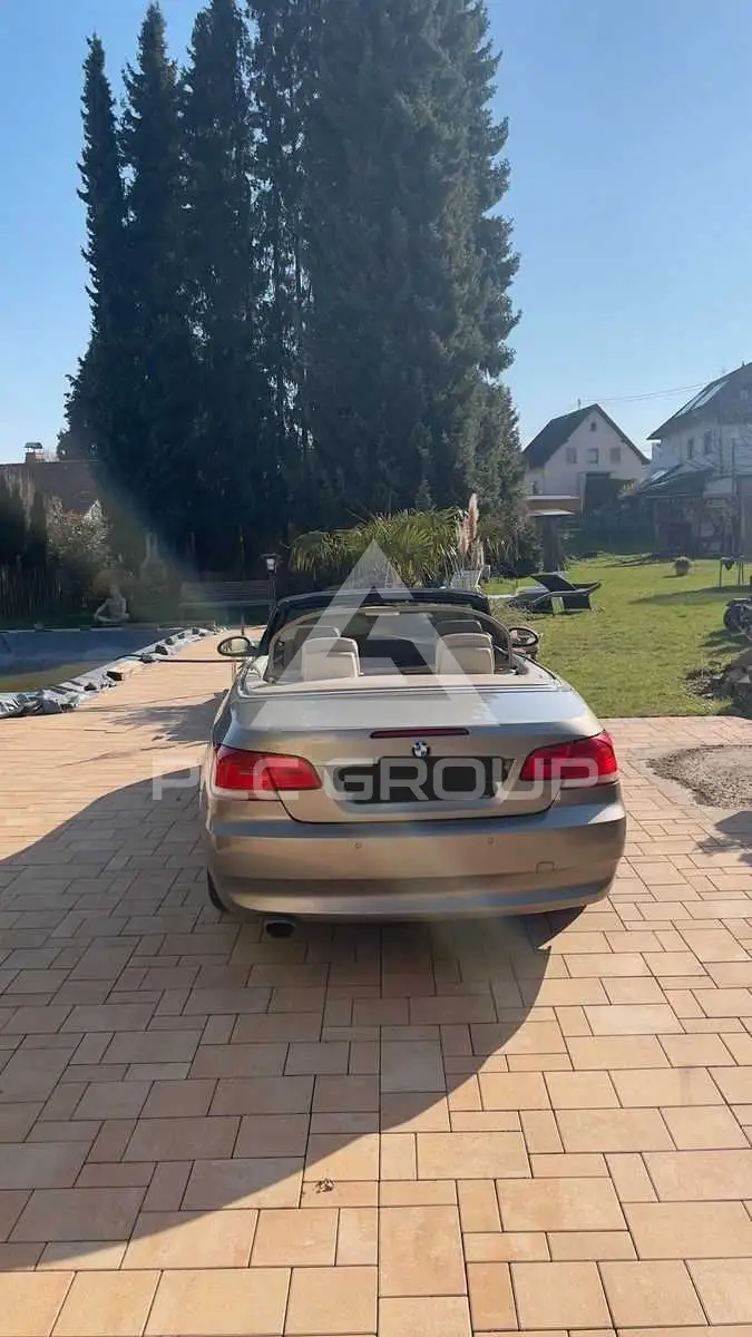 2007 BMW 320
