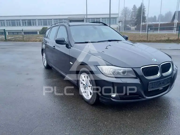 2010 BMW 320