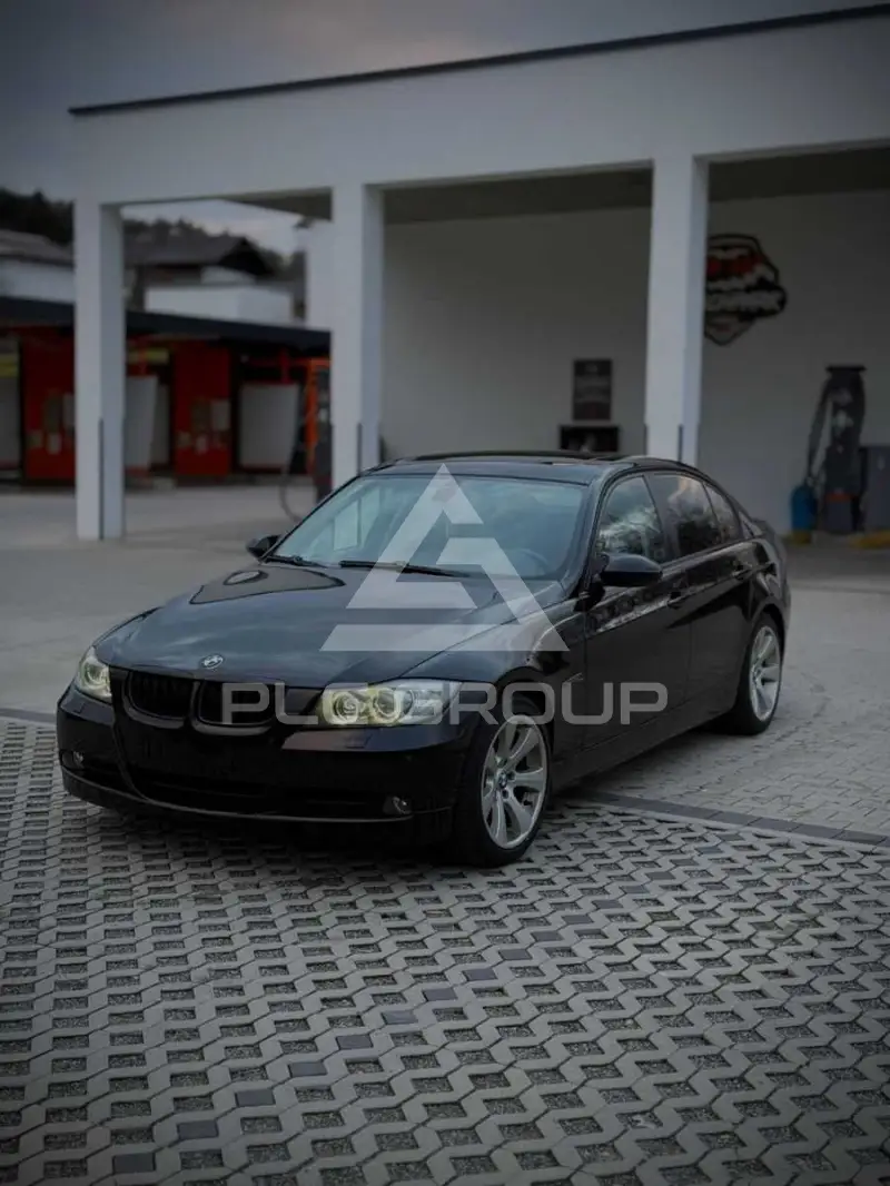2007 BMW 320