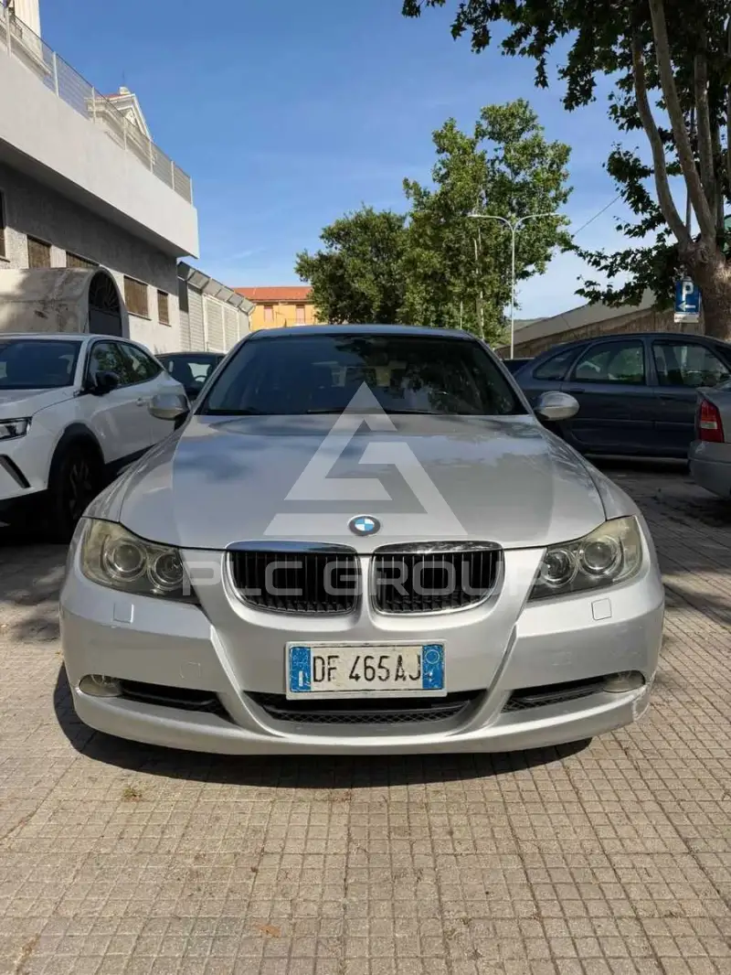 2007 BMW 320