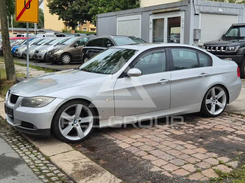 2007 BMW 320