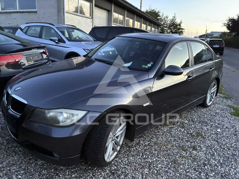 2007 BMW 320