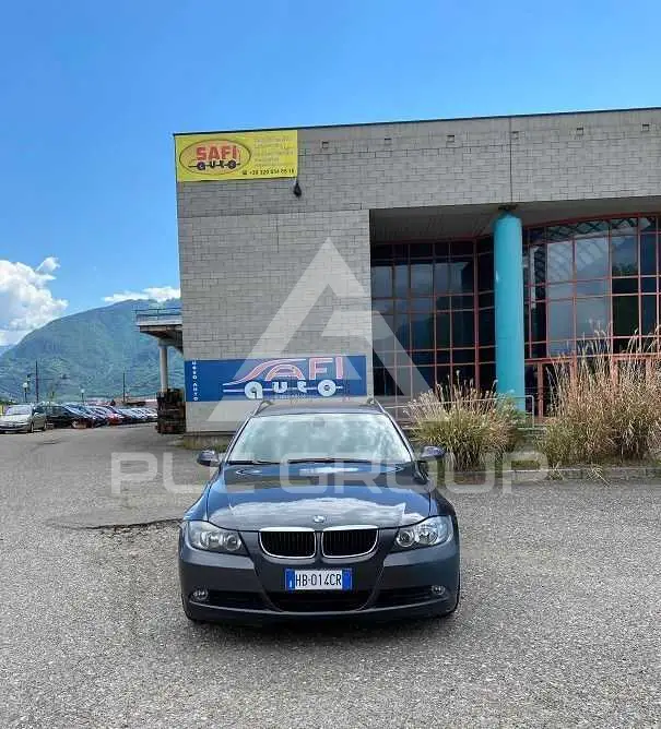 2007 BMW 320