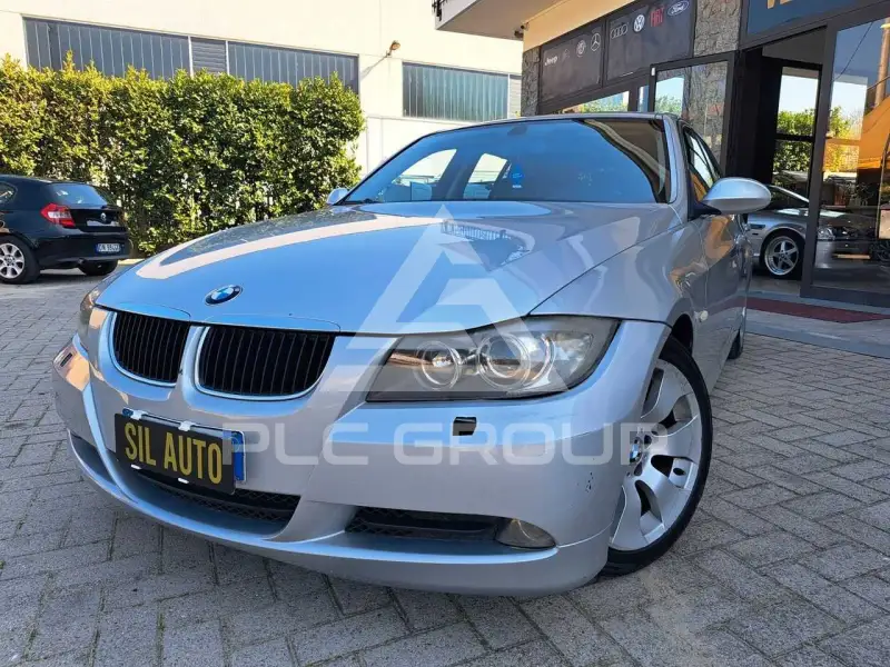 2007 BMW 320