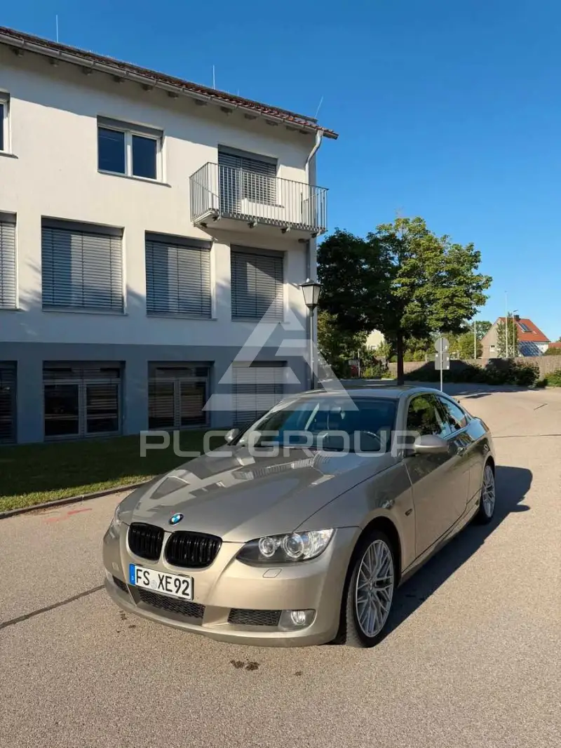 2007 BMW 330
