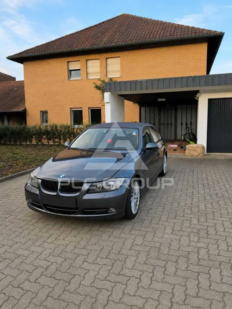 2007 BMW 330