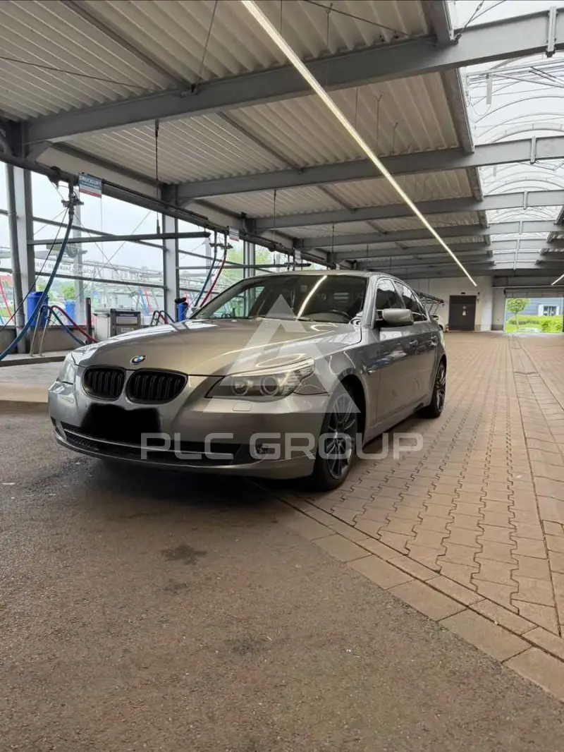 2007 BMW 520