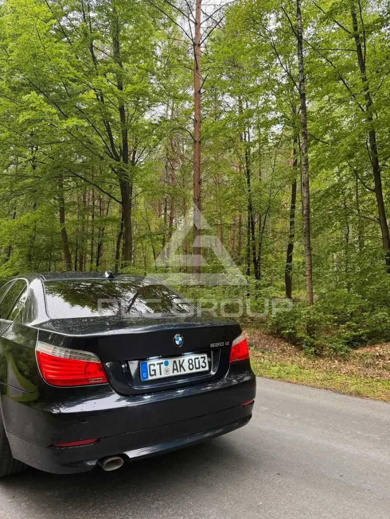 2007 BMW 520