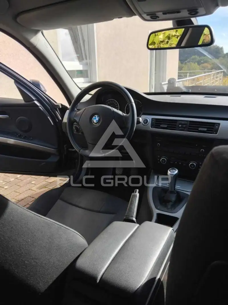 2007 BMW 318