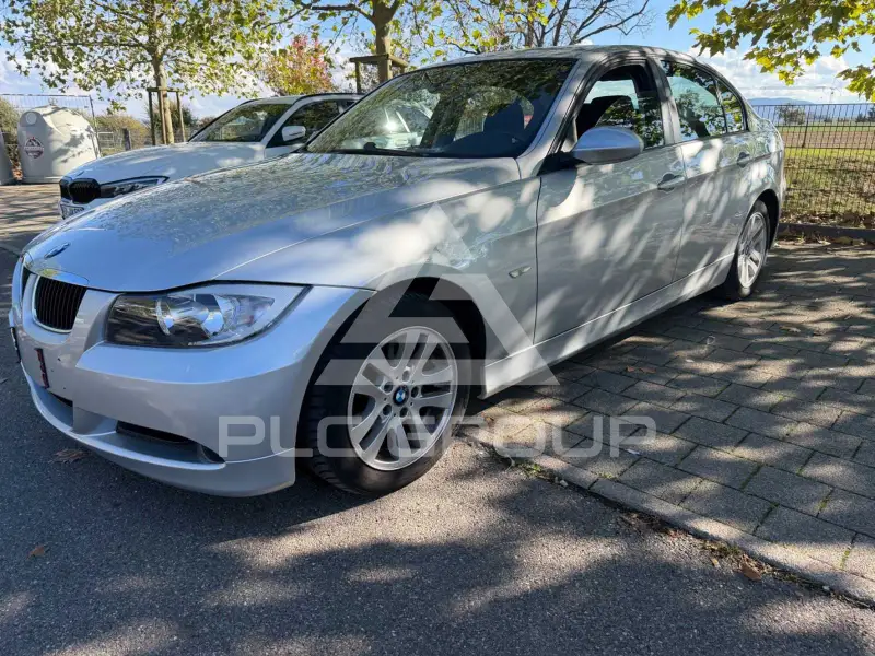 2007 BMW 318