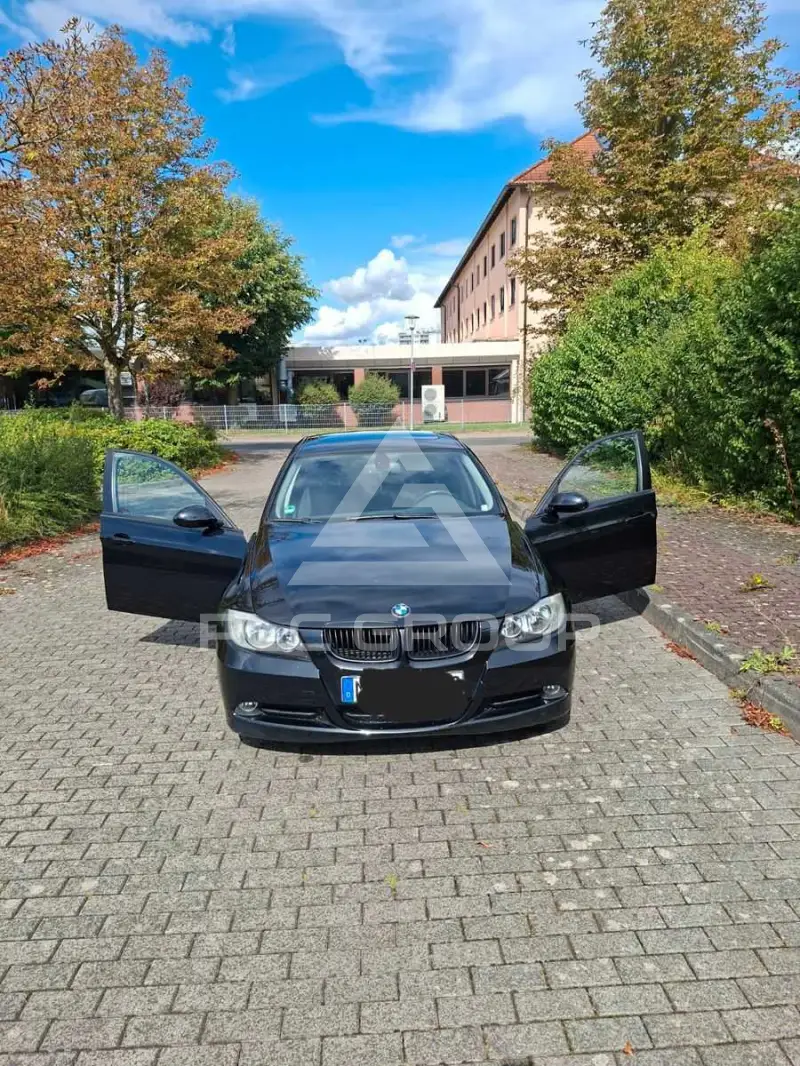 2007 BMW 318