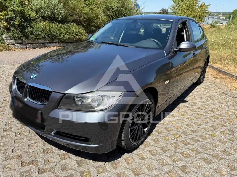 2007 BMW 318