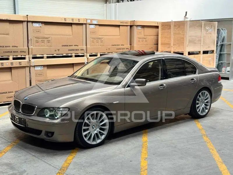 2007 BMW 745
