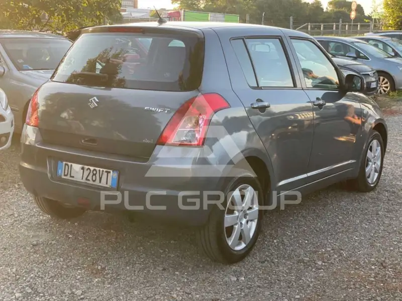 2007 Suzuki SWIFT