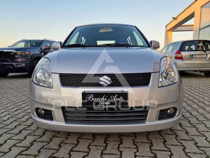 2007 Suzuki SWIFT