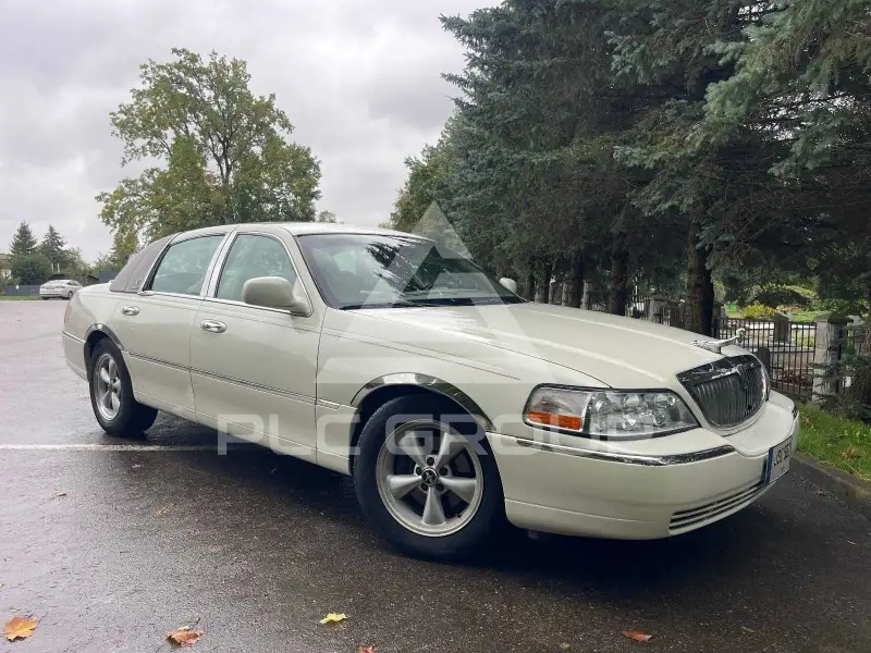 2007 Lincoln Town