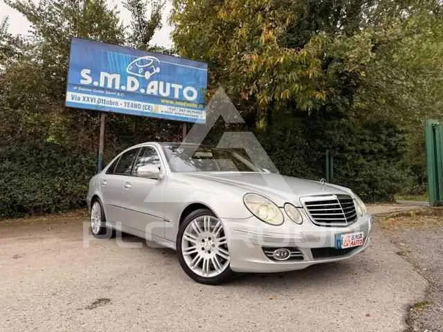 2007 Mercedes Benz E 320
