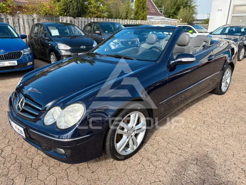 2007 Mercedes Benz CLK 200