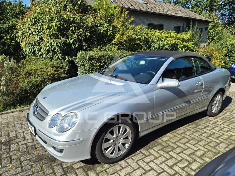 2007 Mercedes Benz CLK 200