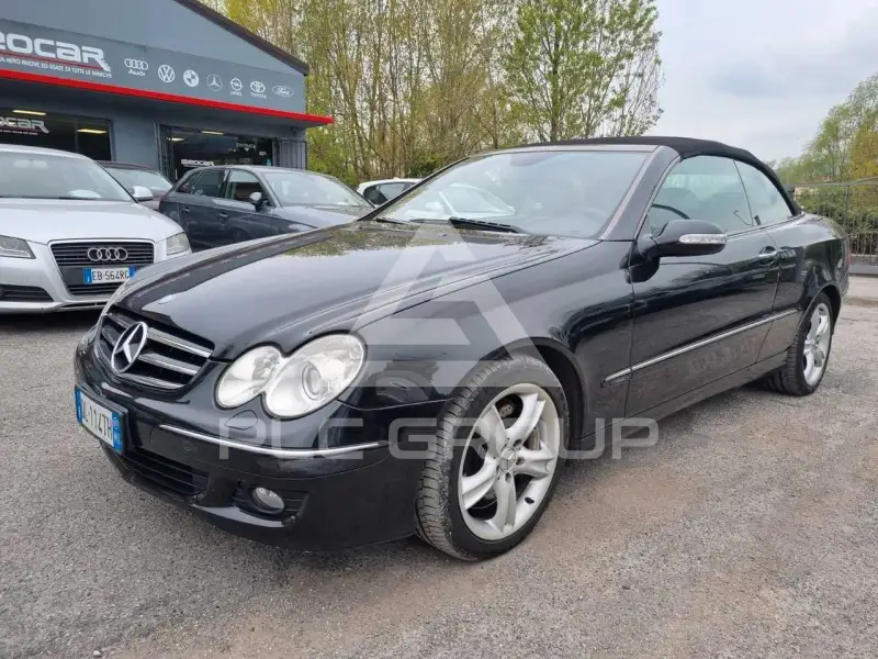 2007 Mercedes Benz CLK 320