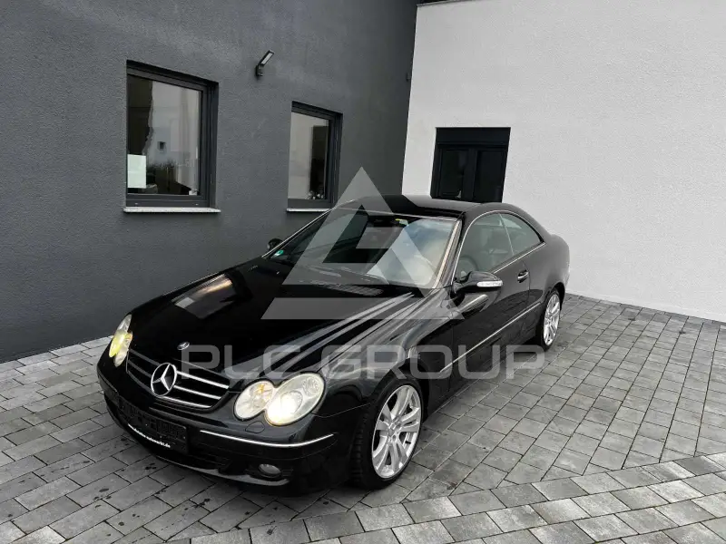 2007 Mercedes Benz CLK 320