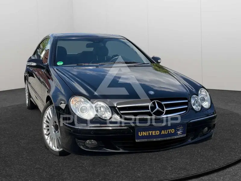 2007 Mercedes Benz CLK 320