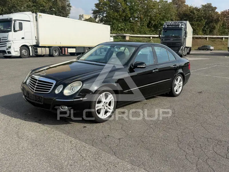 2007 Mercedes Benz E 200