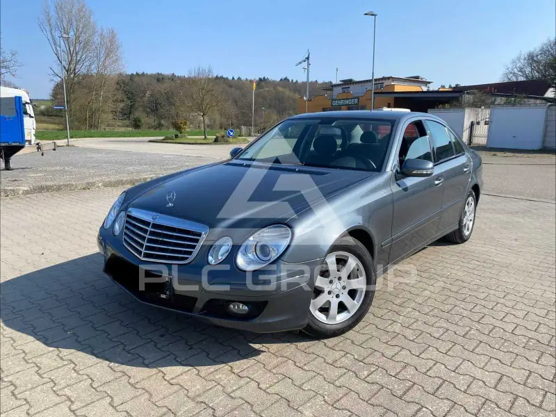 2007 Mercedes Benz E 200